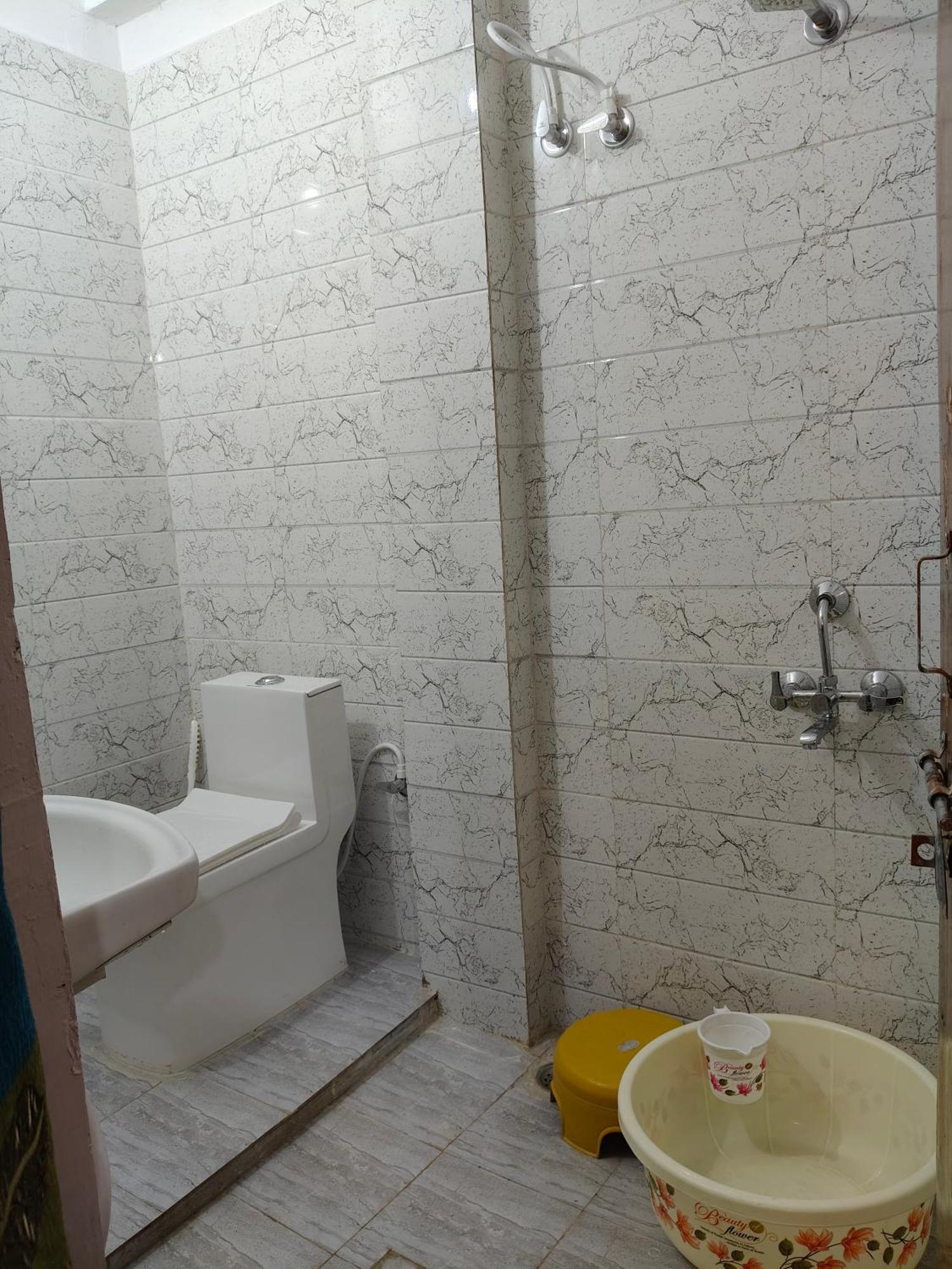 Sharda Homestay Ayodhya Exterior photo